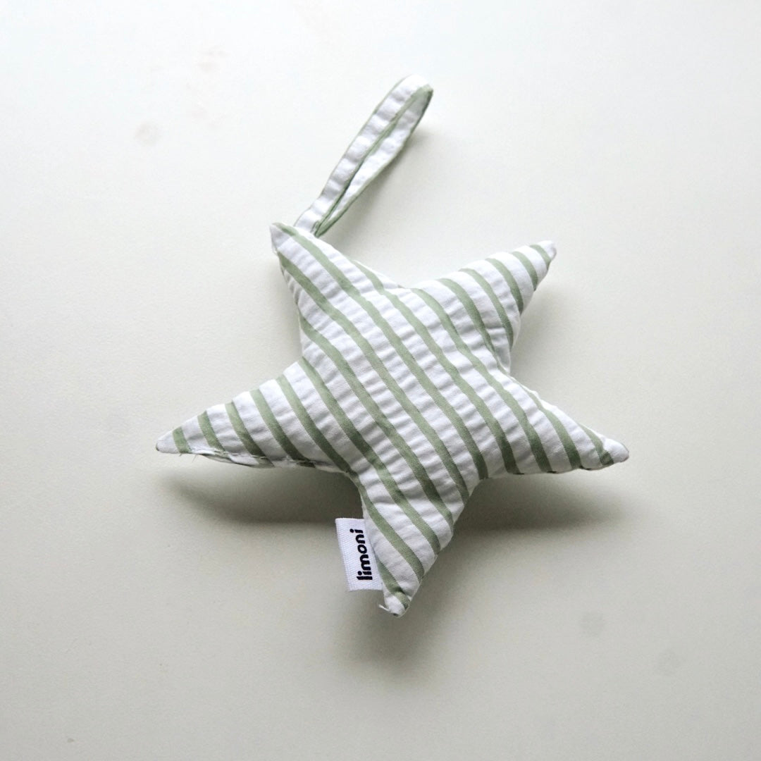 Striped star ornament - Green