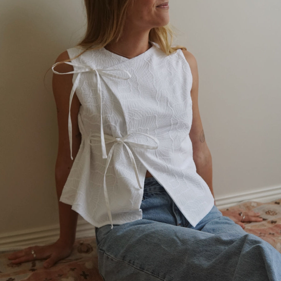 Alba Top - White